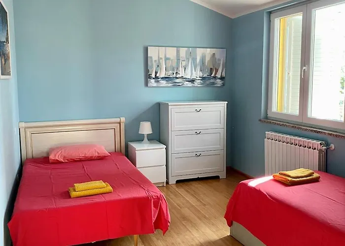 In 4 Bedroom * ポレッチ